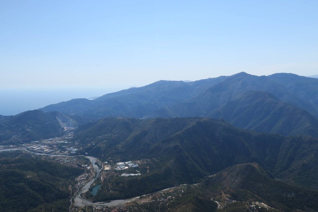 vue de Bevera depuis la Tramontine (Est vers Ouest)